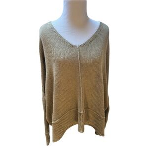 Wooden Ships Olive Green Women’s Sweater Size M-L Designed in NYC + Colo…